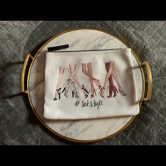 Saks Fifth Avenue Cosmetic Bag - Picture 1 of 5